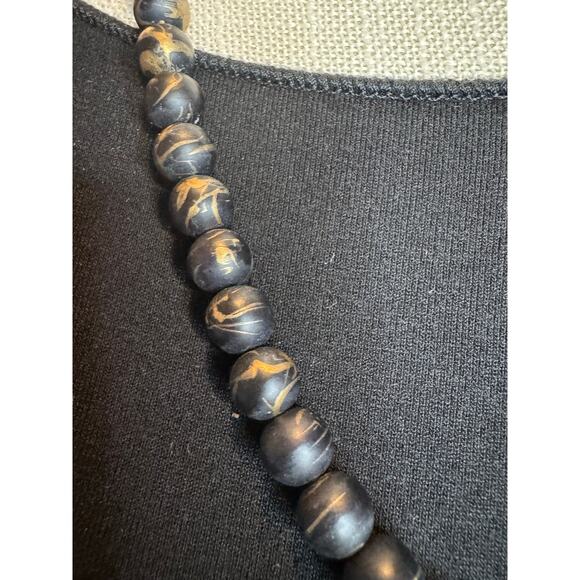 Vintage Matte Black & Gold Swirl Bead Necklace - Picture 2 of 3